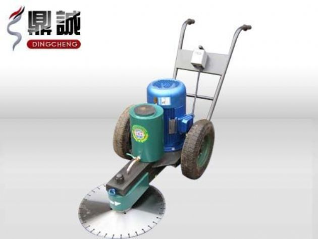 點(diǎn)擊查看詳細(xì)信息<br>標(biāo)題：手推式切樁機(jī) 閱讀次數(shù)：13347